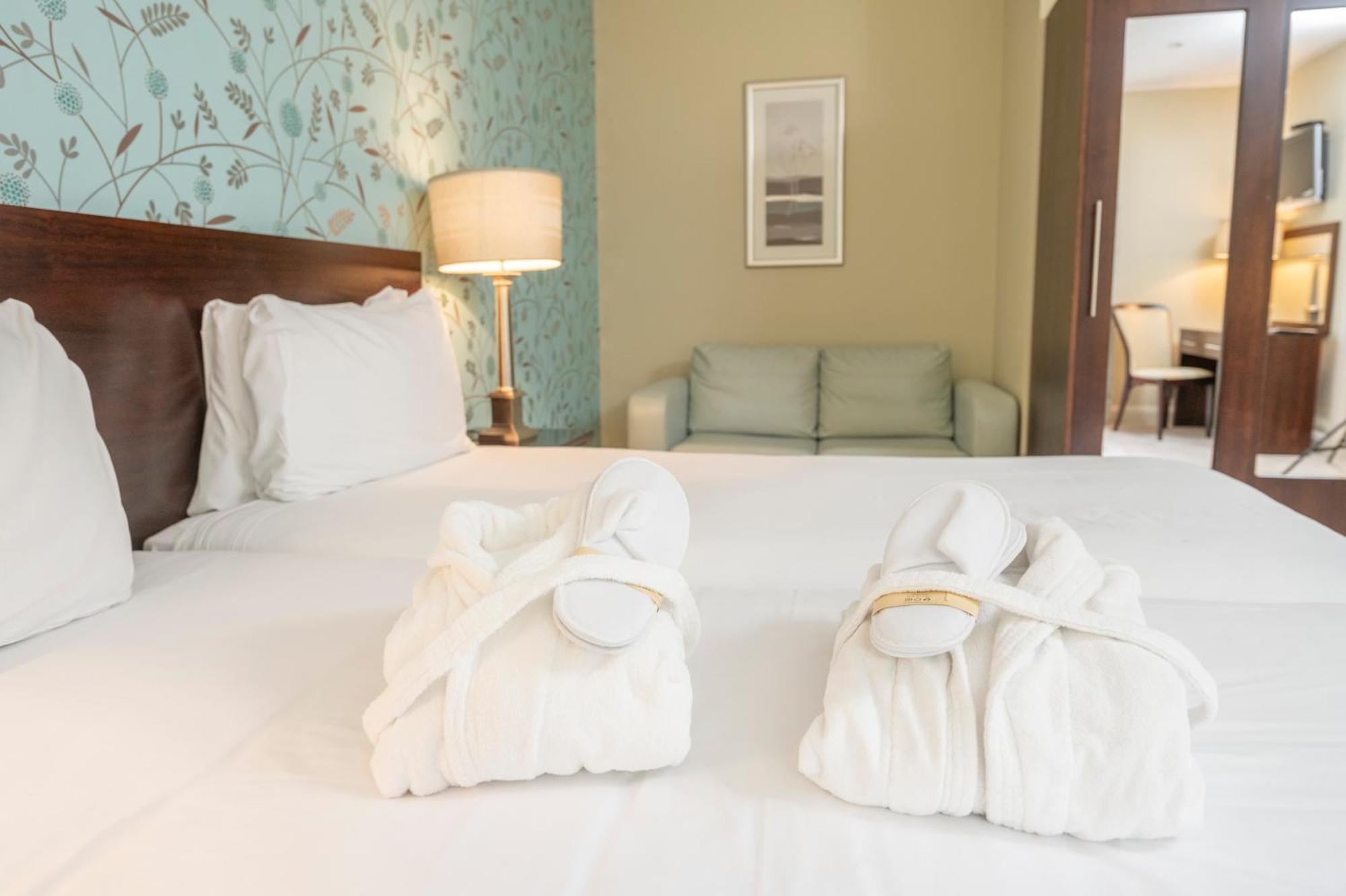 Kenmare Bay Hotel Lodges Кілларні Екстер'єр фото